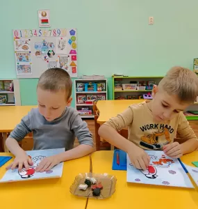 снегири